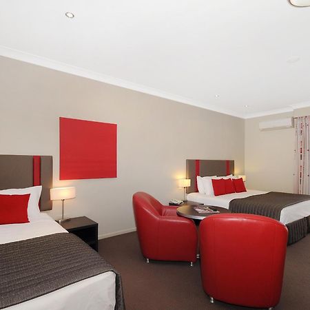 Hotel Platinum International à Toowoomba Extérieur photo