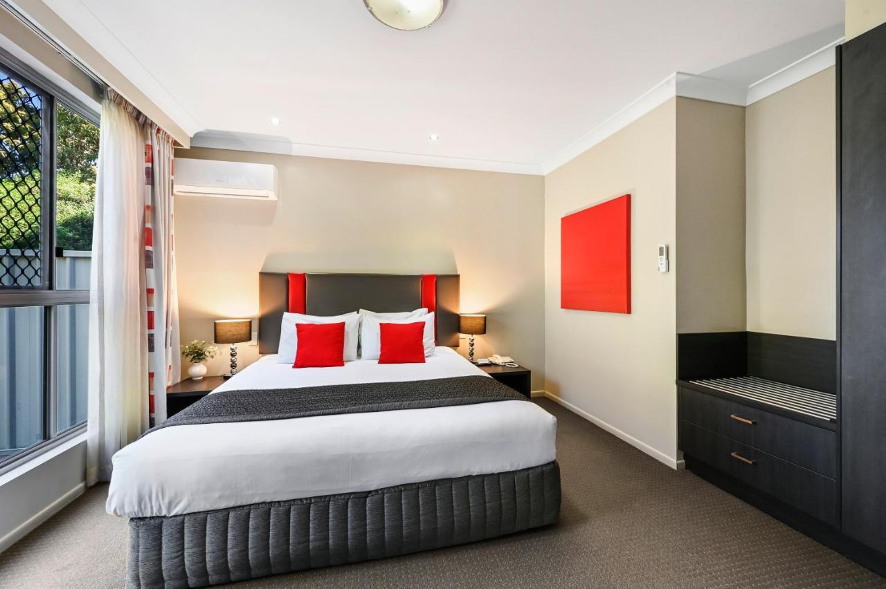 Hotel Platinum International à Toowoomba Extérieur photo