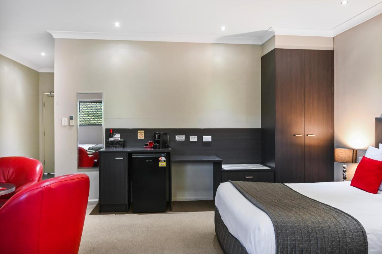 Hotel Platinum International à Toowoomba Extérieur photo