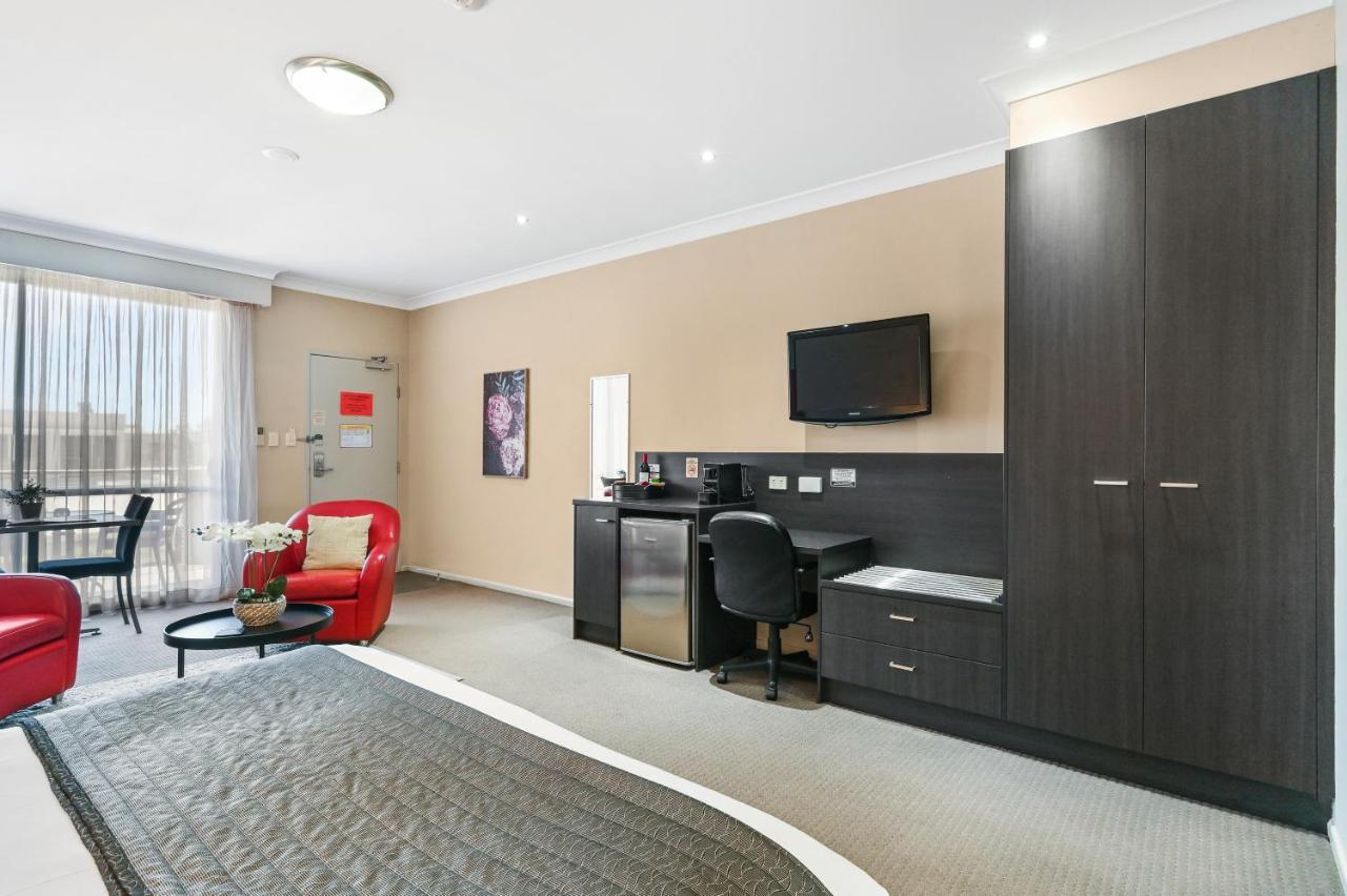 Hotel Platinum International à Toowoomba Extérieur photo