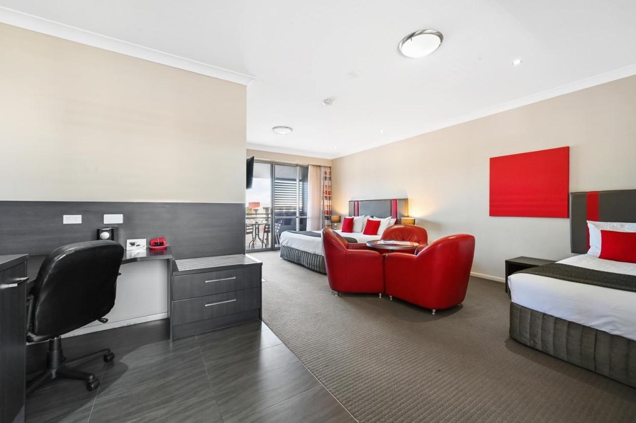 Hotel Platinum International à Toowoomba Extérieur photo
