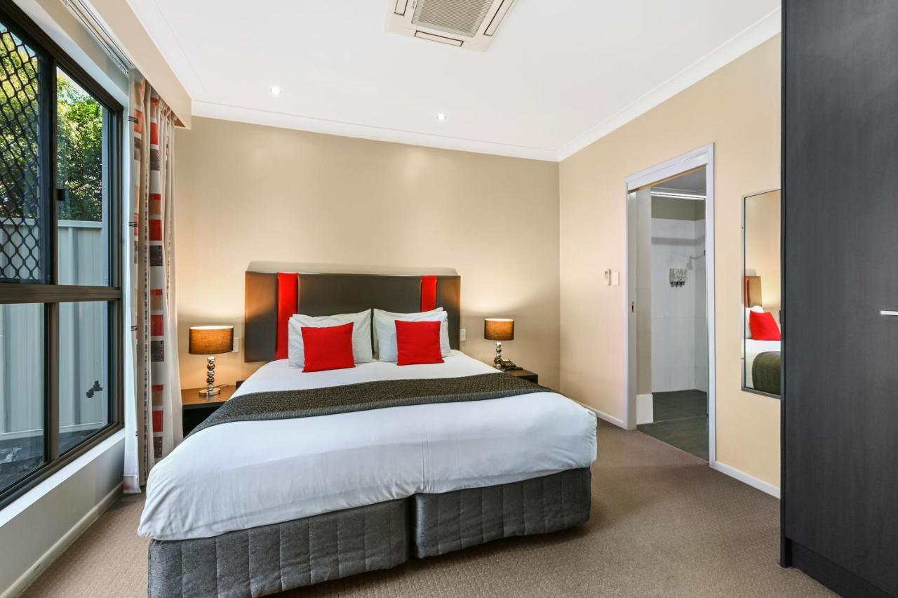 Hotel Platinum International à Toowoomba Extérieur photo